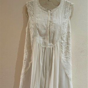 Anthropologie HD in Paris Top